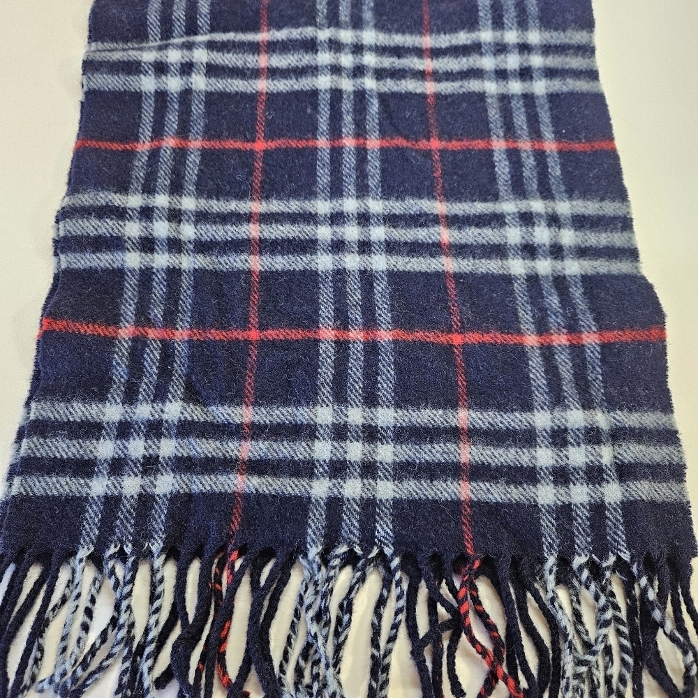 Burberry Navy Blue Plaid 100% Lambswool Wool Winter Fringe Scarf Unisex - Picture 2 of 5